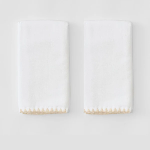 Pair Fingertip Towels White/Sand Stitch